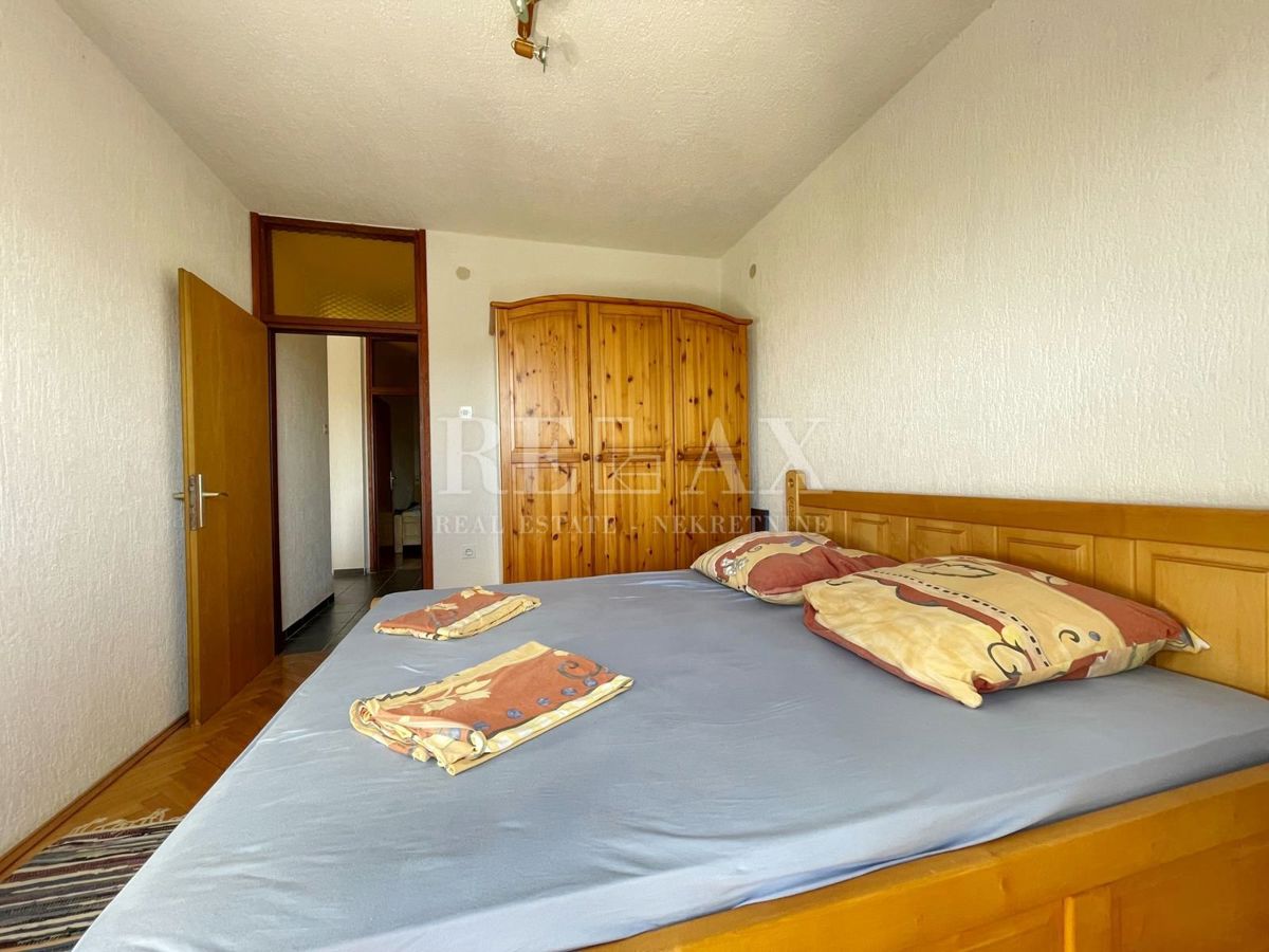 Smokvica Krmpotska-Casa con tre unità abitative