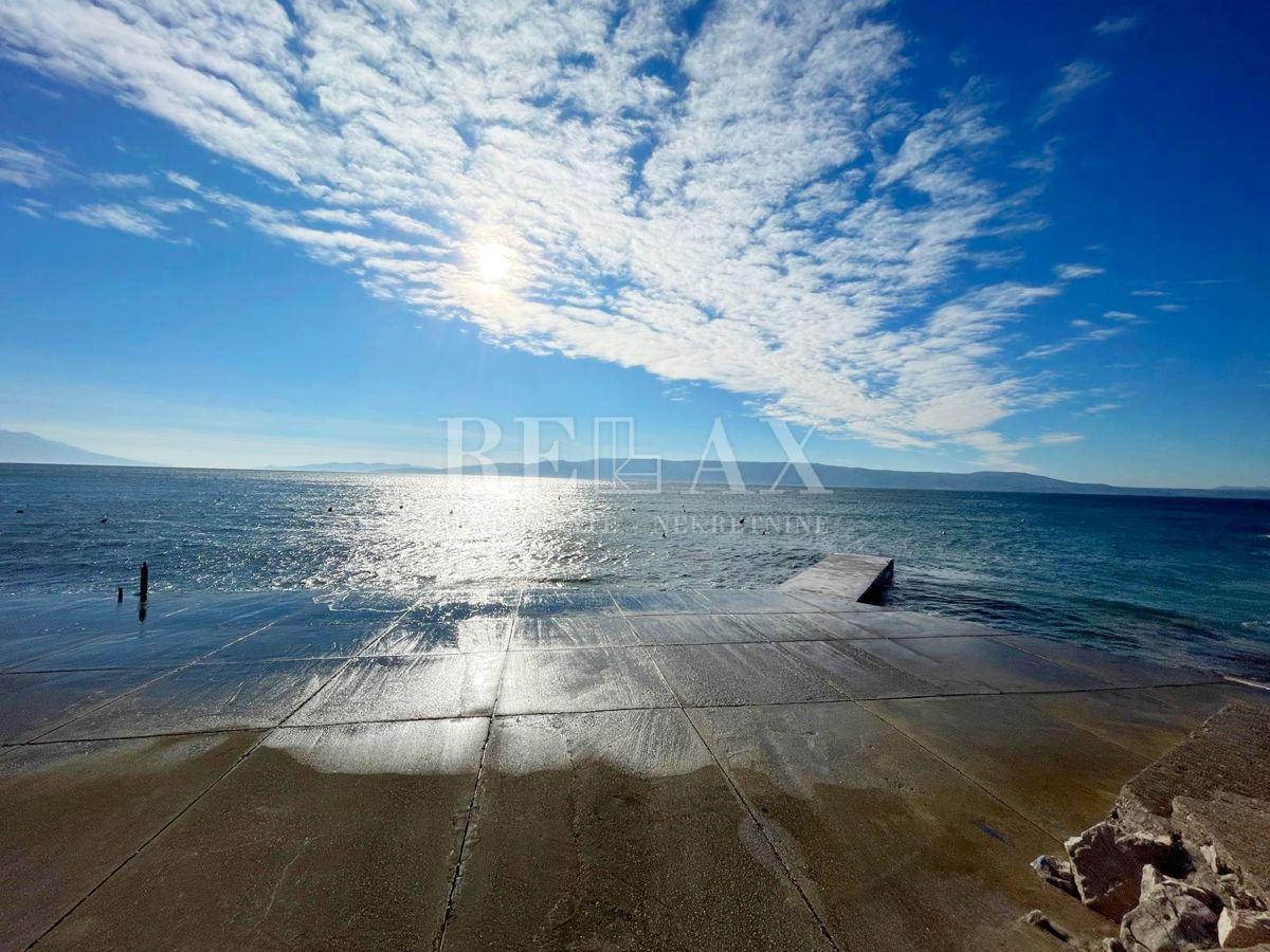 Smokvica Krmpotska-Casa con tre unità abitative