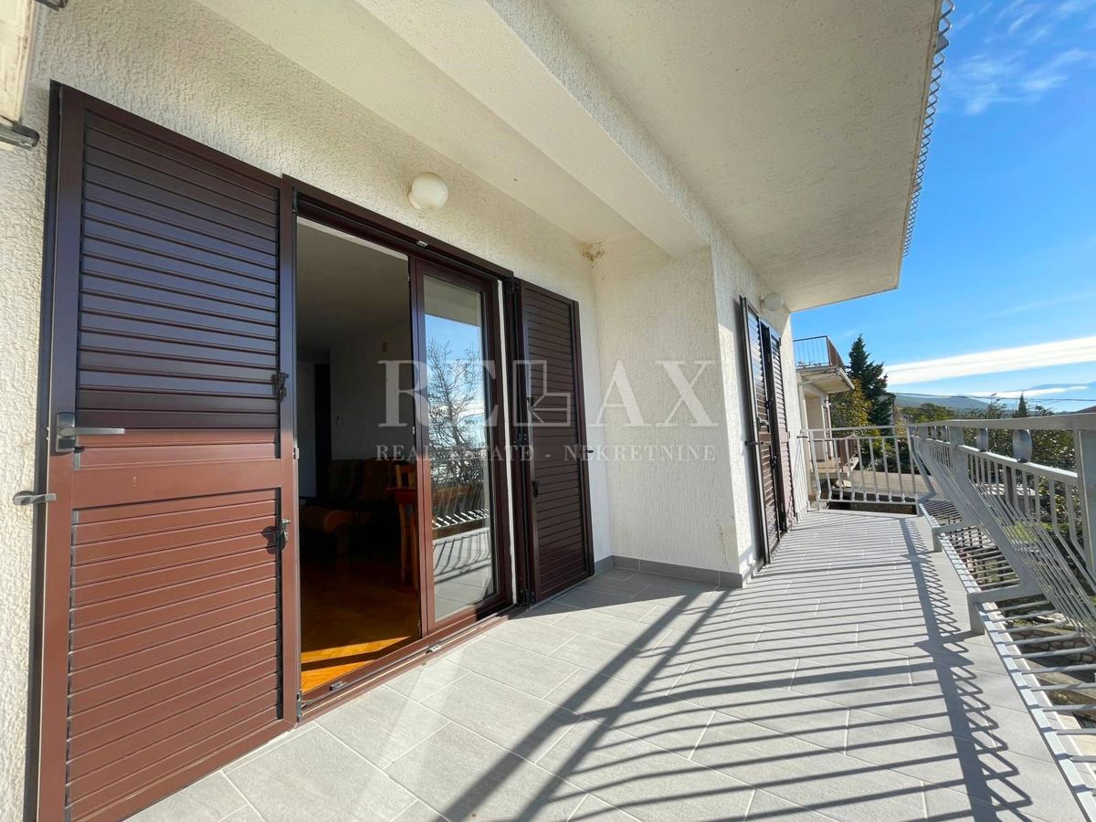 Smokvica Krmpotska-Casa con tre unità abitative