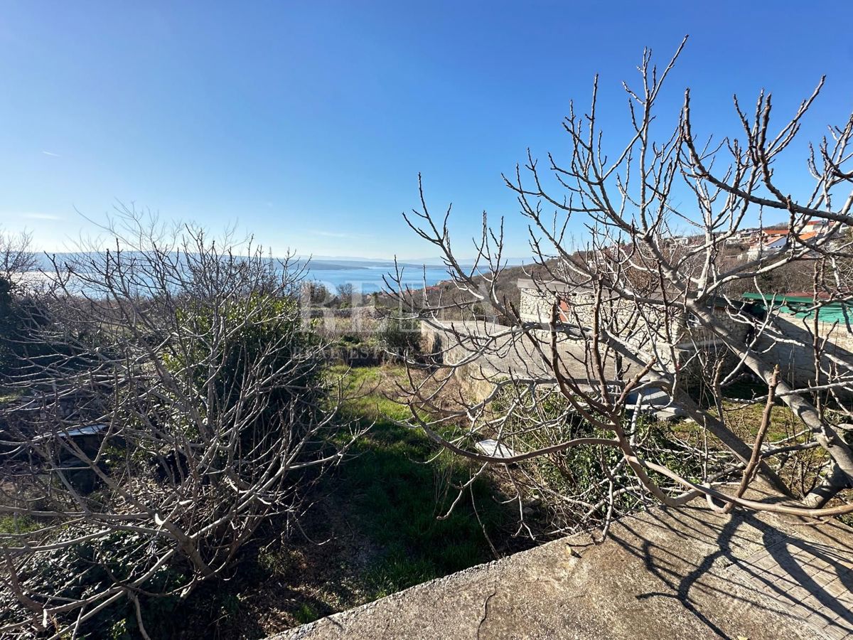 Crikvenica - casa in pietra con vista mare