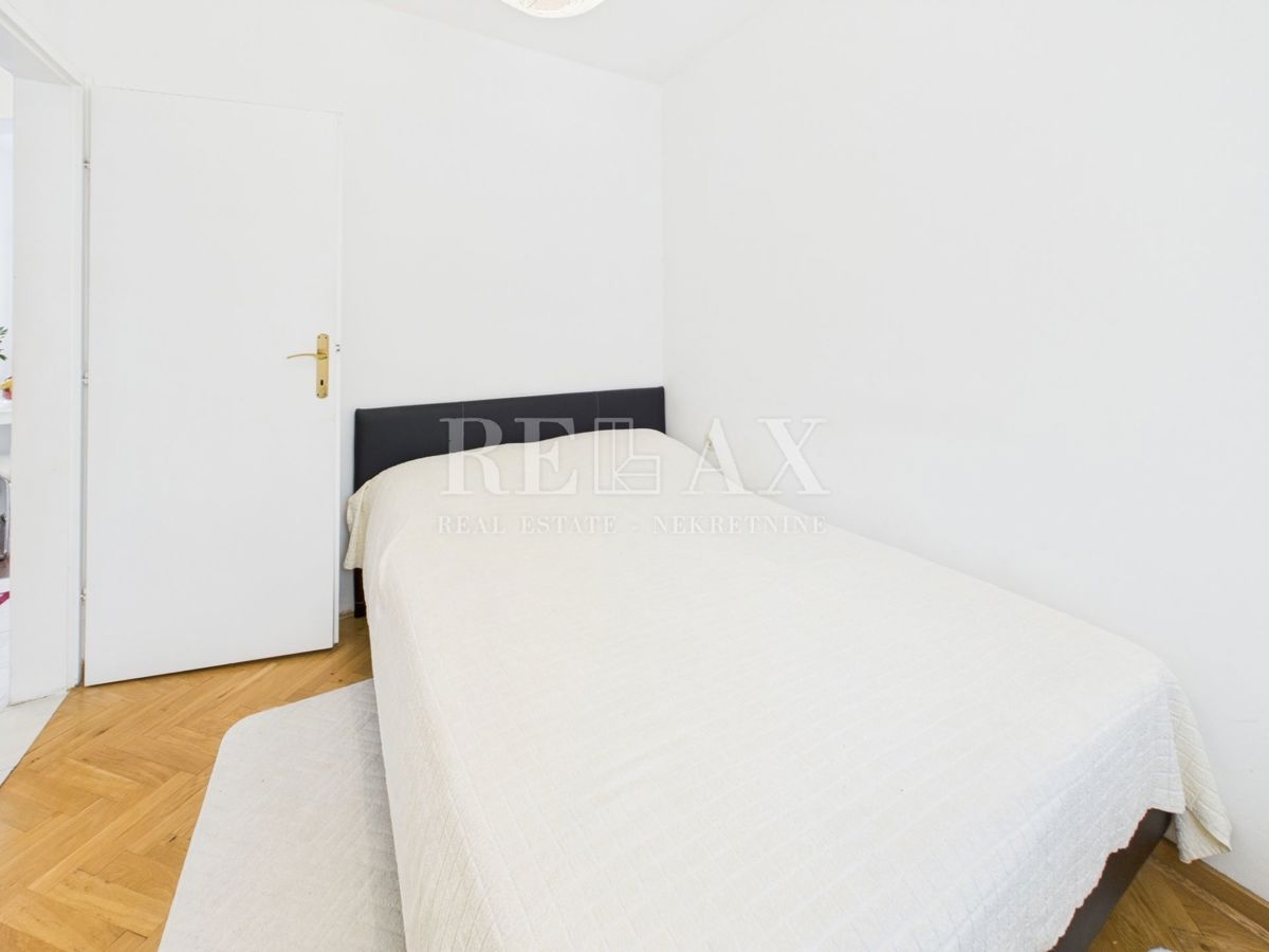 Novi Vinodolski - casa seconda fila al mare