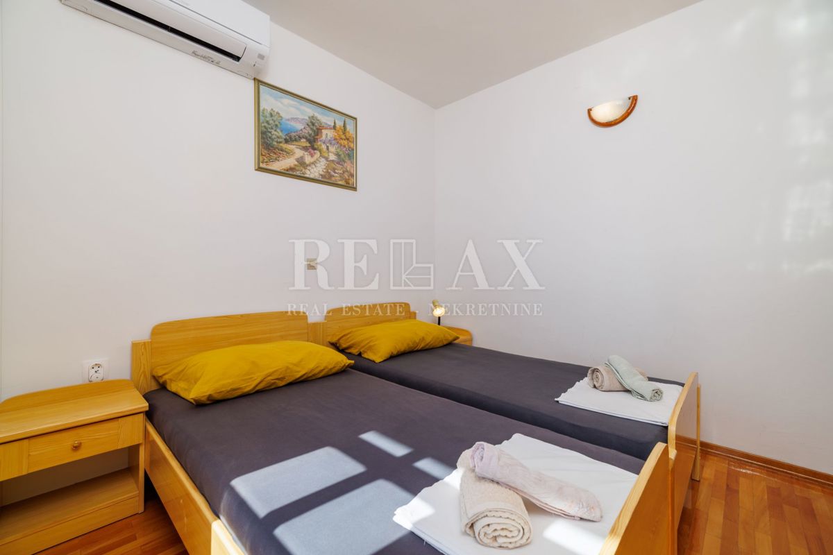 Crikvenica - spaziosa proprietà con piscina