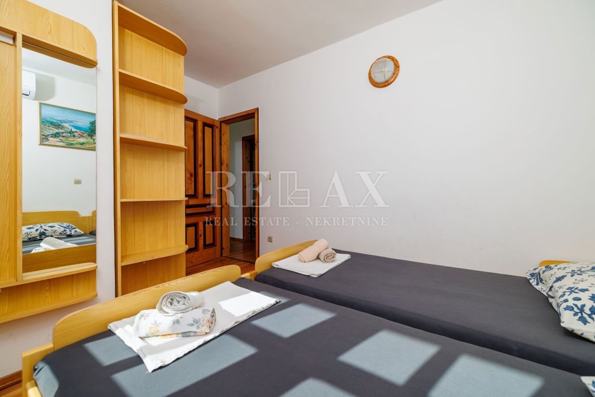 Crikvenica - spaziosa proprietà con piscina