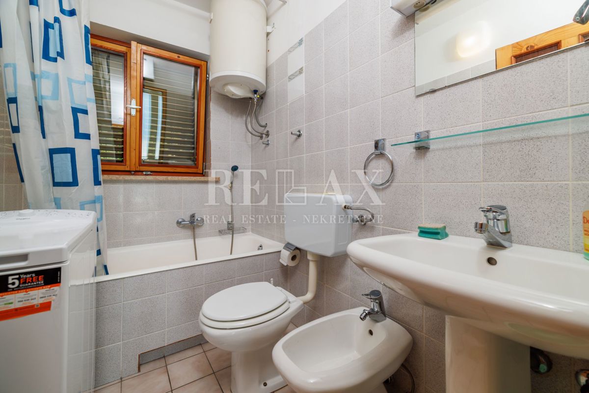 Crikvenica - spaziosa proprietà con piscina