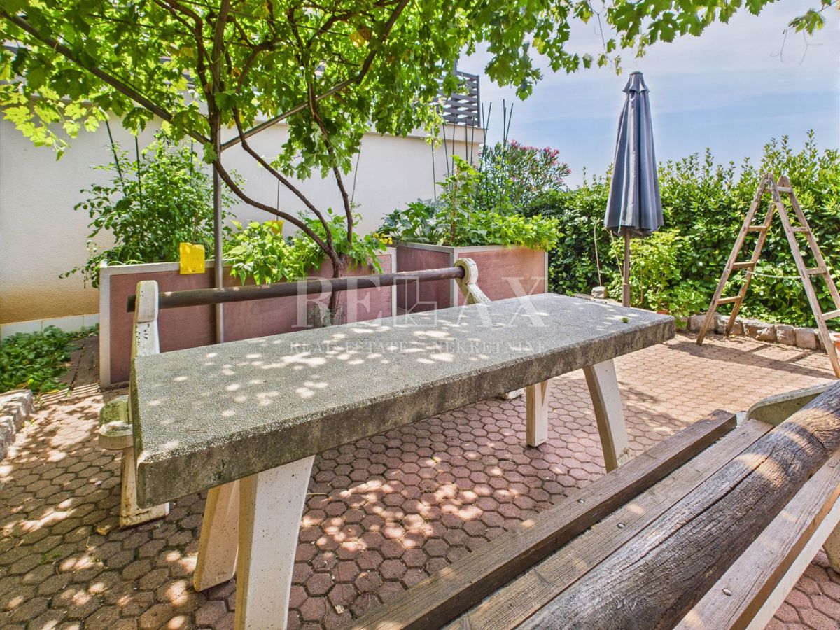 Crikvenica - spaziosa casa con giardino paesaggistico