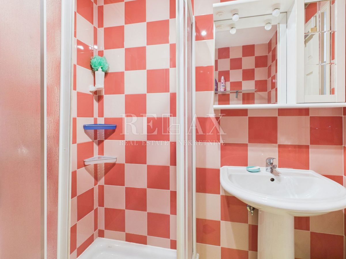 Crikvenica - spaziosa casa con giardino paesaggistico