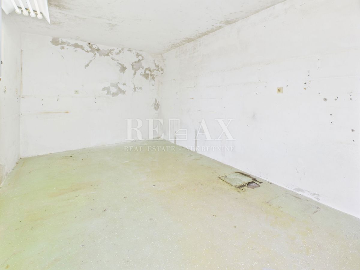 Crikvenica - spaziosa casa con giardino paesaggistico