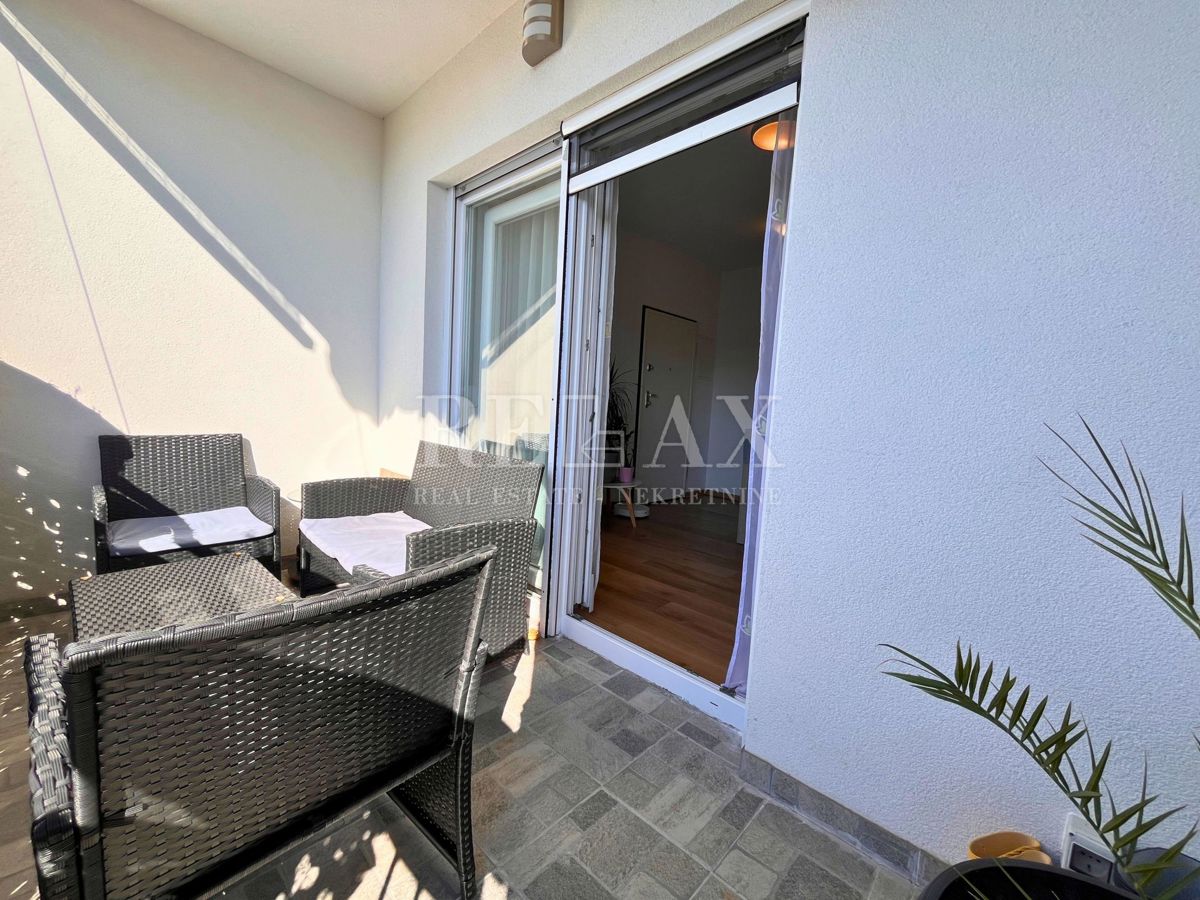 Rijeka, Mladenići - appartamento con due camere 