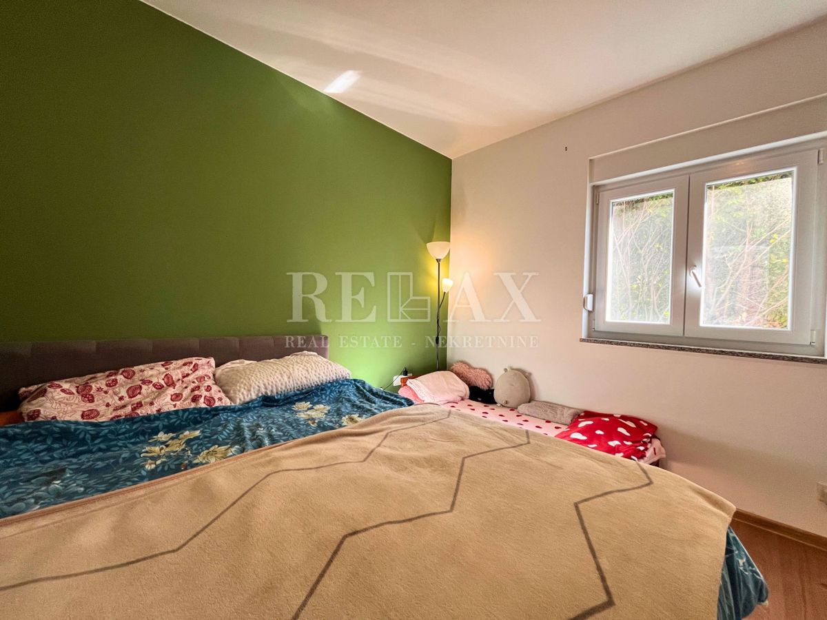 Rijeka, Mladenići - appartamento con due camere 