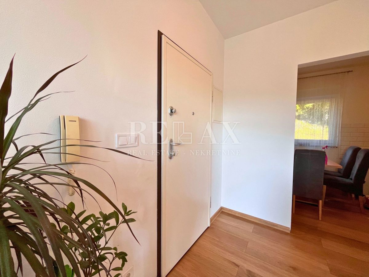 Rijeka, Mladenići - appartamento con due camere 