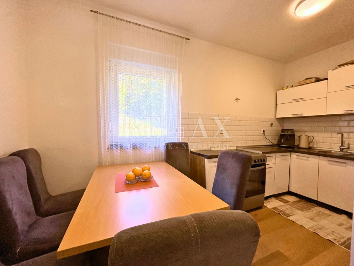 Rijeka, Mladenići - appartamento con due camere 