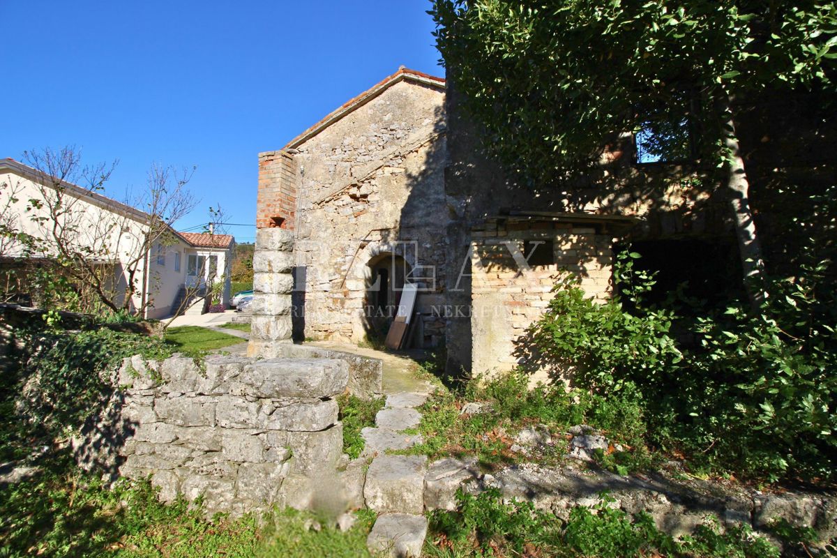 Kastav - casa da ristrutturare vicino al centro