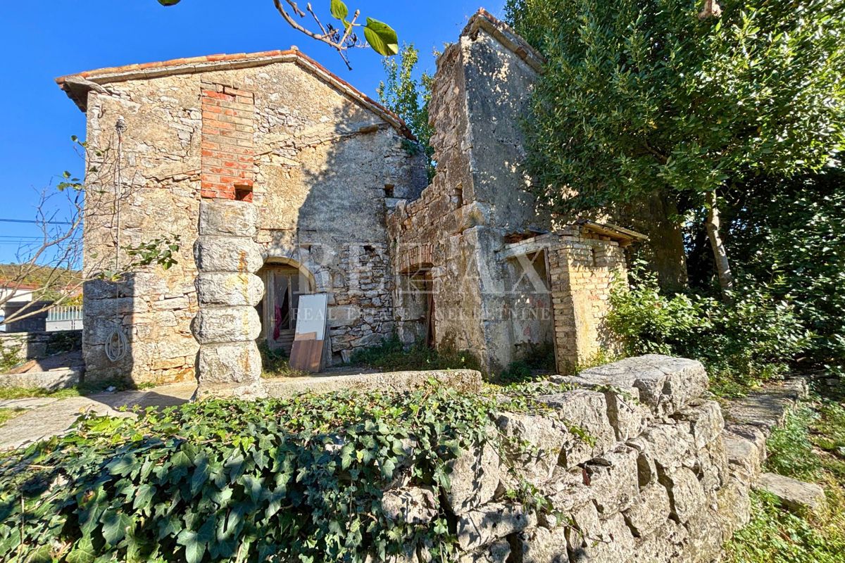 Kastav - casa da ristrutturare vicino al centro