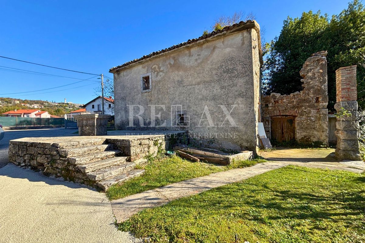 Kastav - casa da ristrutturare vicino al centro