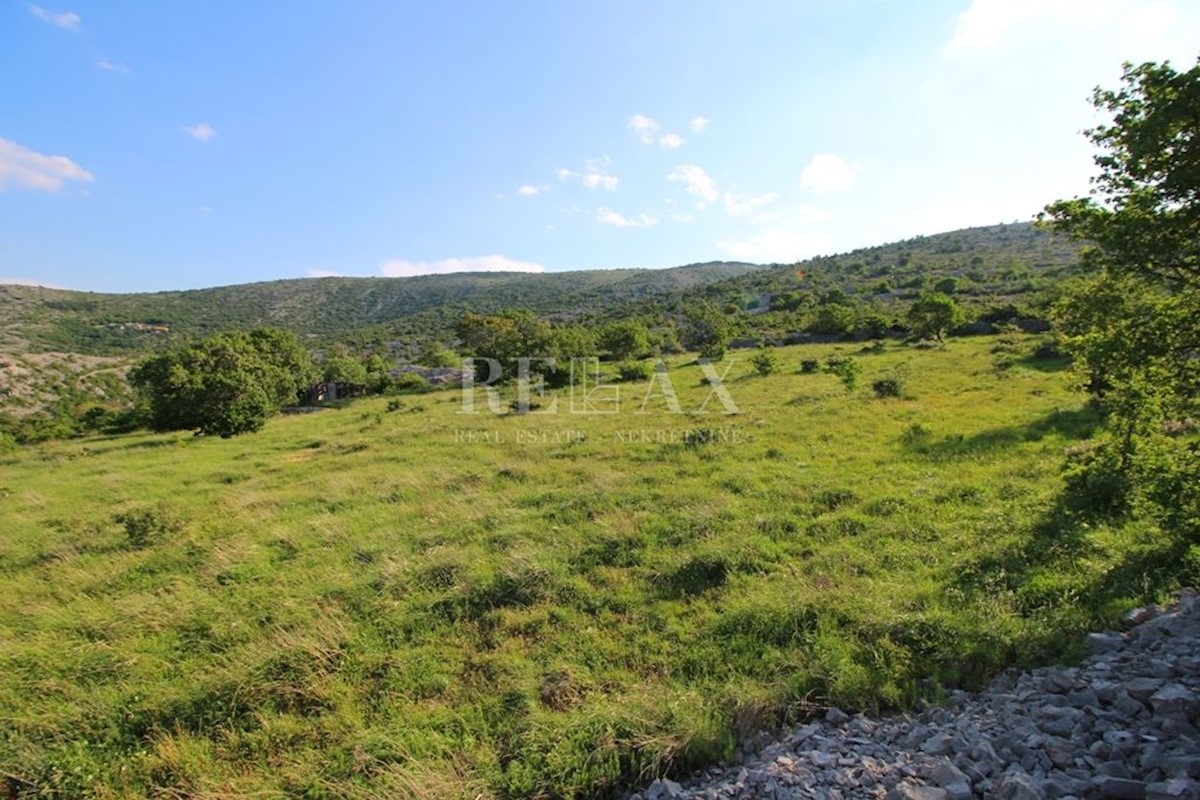 SENJ - Terreno edificabile con bellissima vista mare