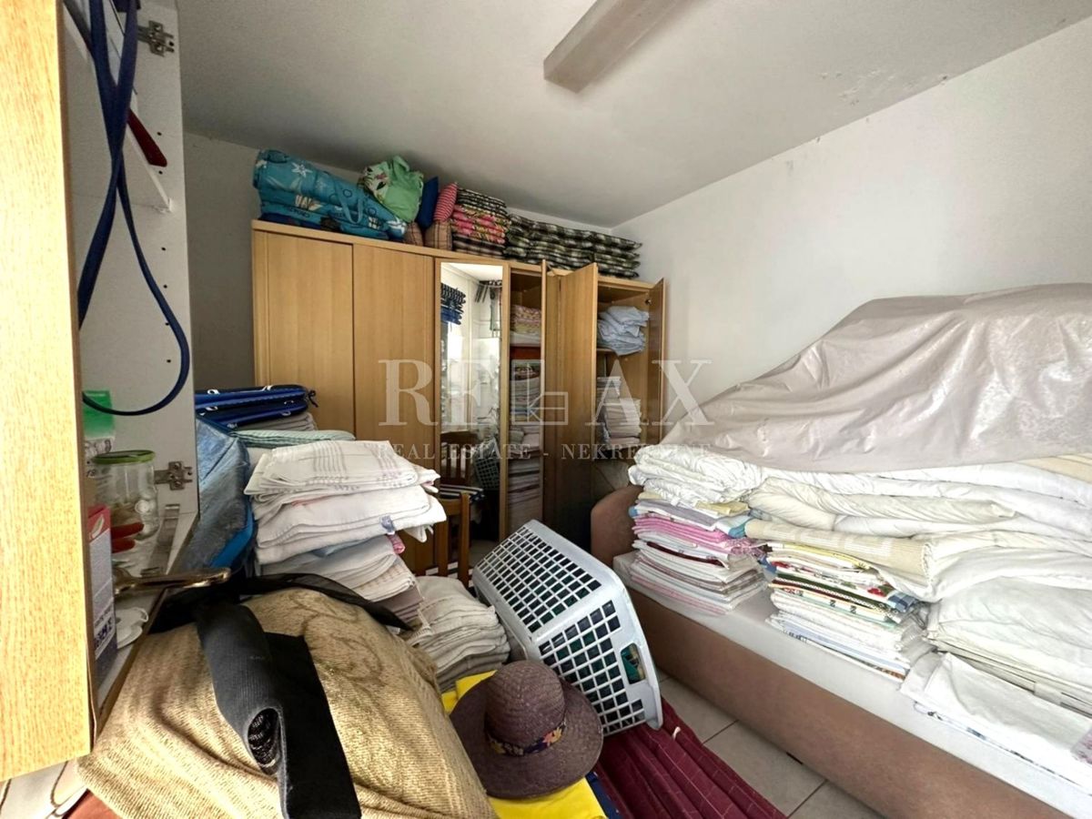 Crikvenica - Casa nel centro più ampio con 7 appartamenti