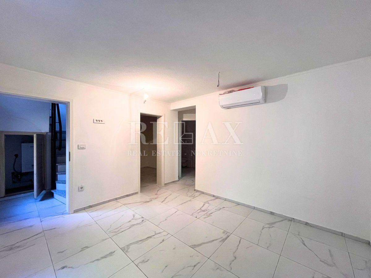 Novi Vinodolski - Nuova Costruzione con 3 Appartamenti 