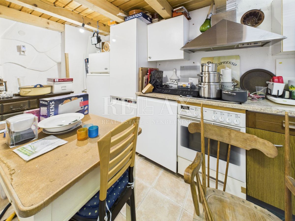 Dramalj - casa in pietra con vista panoramica