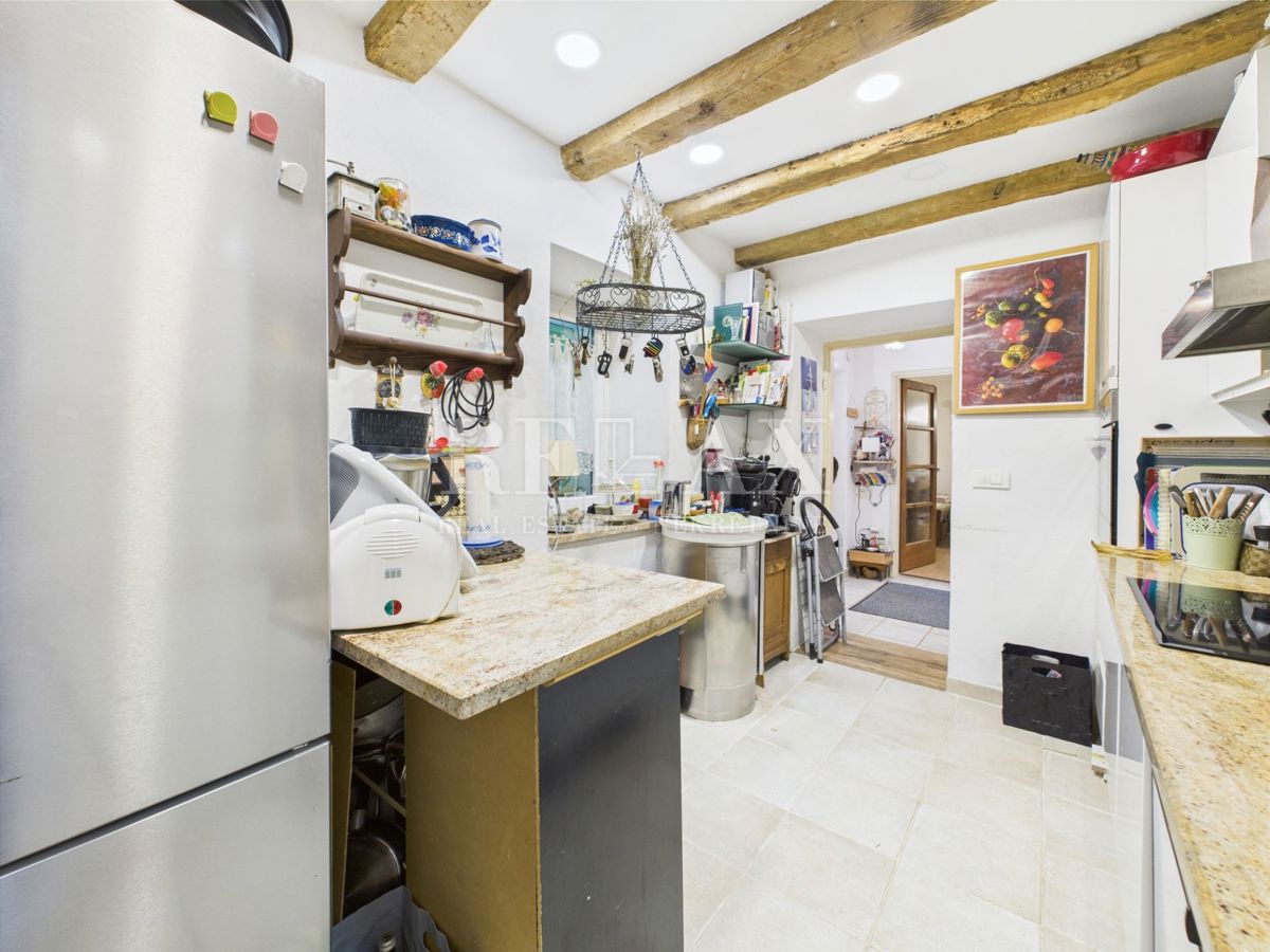 Dramalj - casa in pietra con vista panoramica