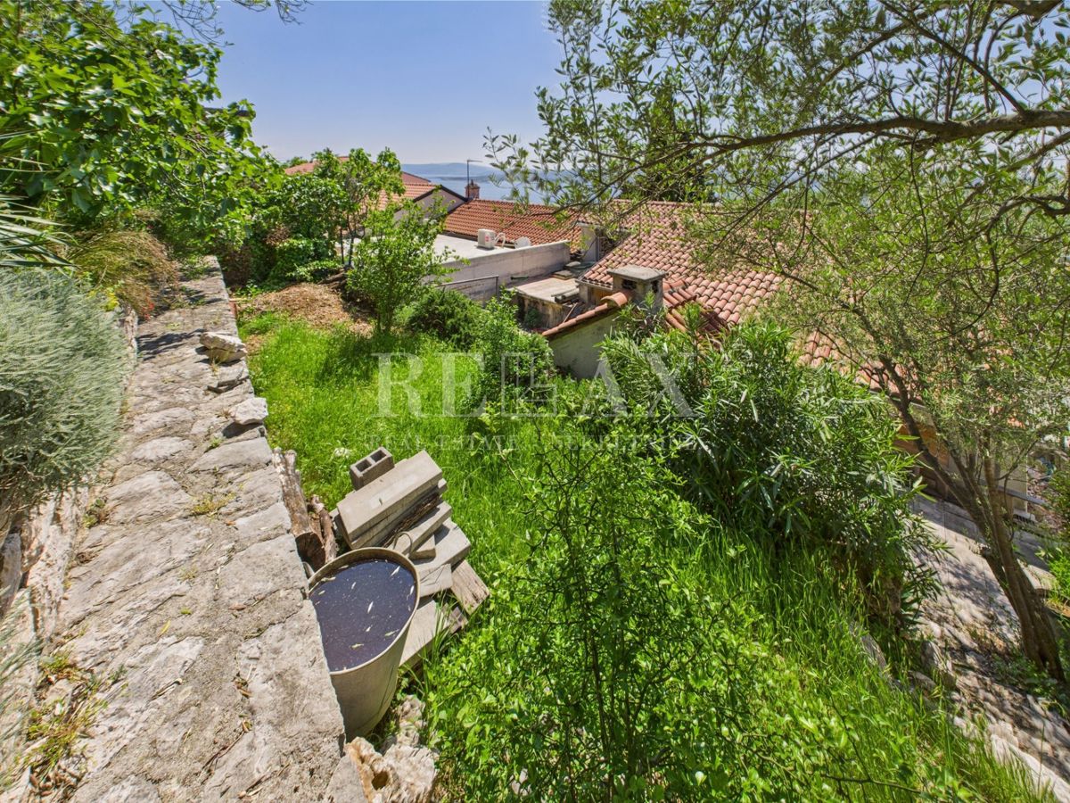 Dramalj - casa in pietra con vista panoramica