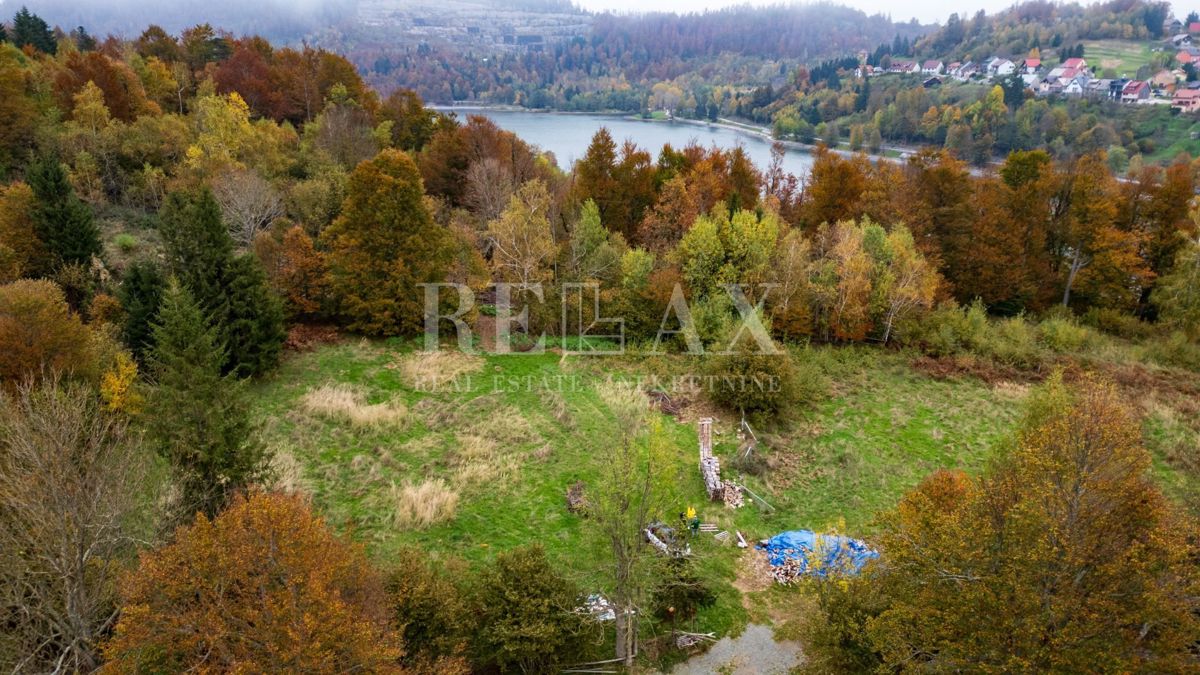 Fužine - opportunità di investimento, terreno vicino al lago