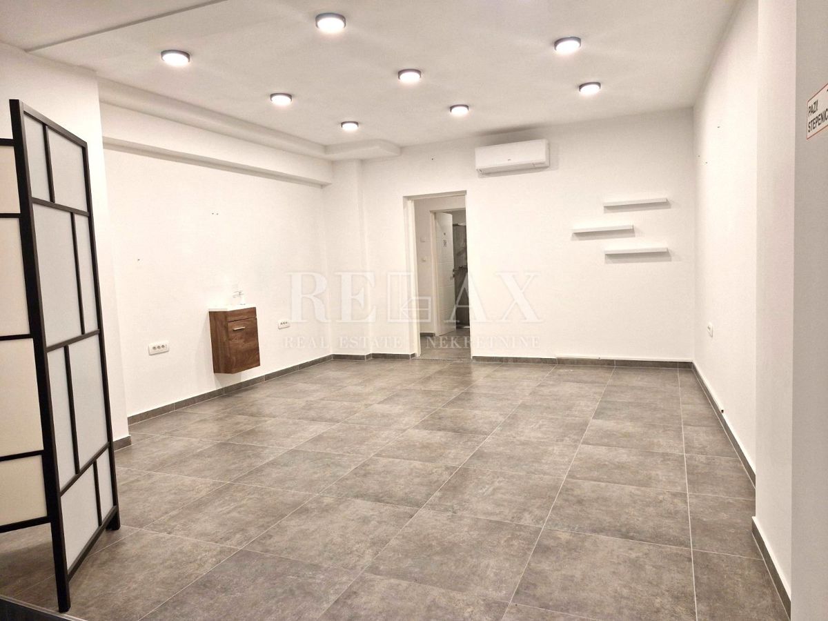 Rijeka, Kantrida - spaziosi locali commerciali, 316,70 m2