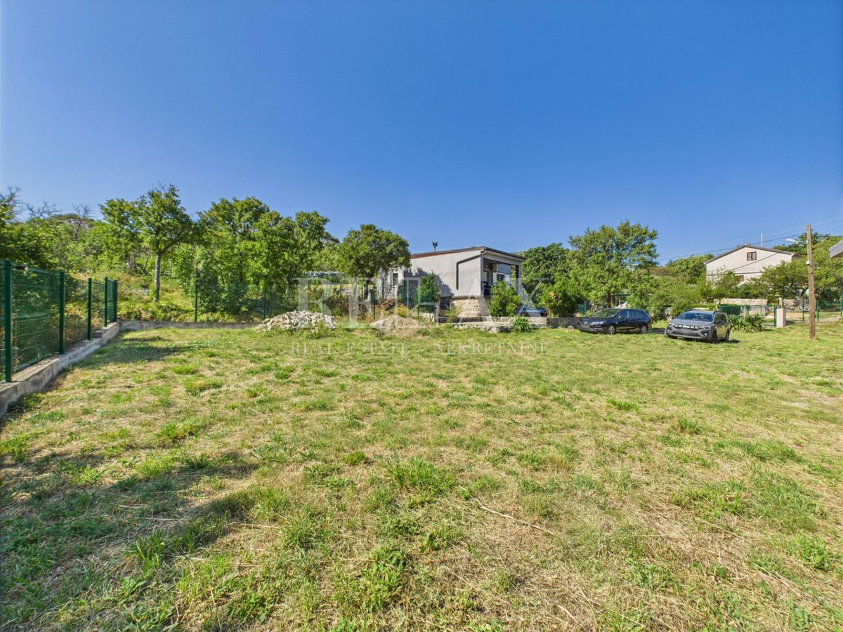 Volarice, Senj - casa a un piano con ampio giardino