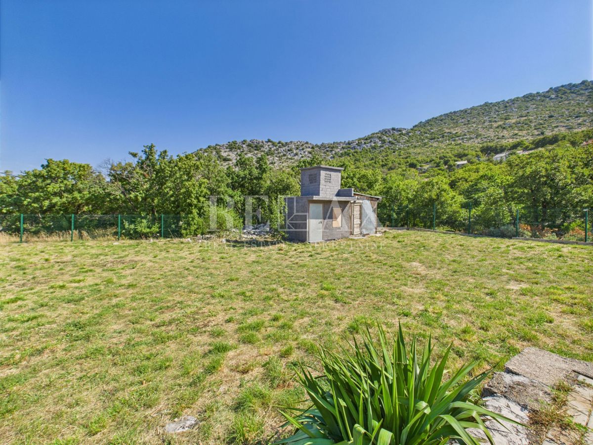 Volarice, Senj - casa a un piano con ampio giardino