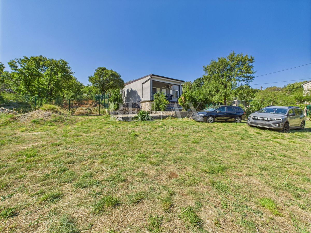 Volarice, Senj - casa a un piano con ampio giardino
