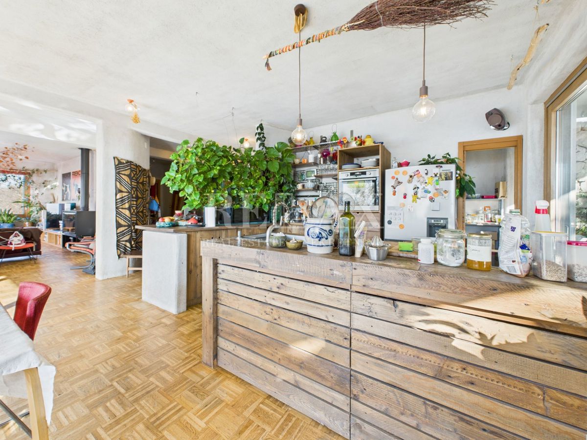 Kostrena - villa con piscina e vista mare