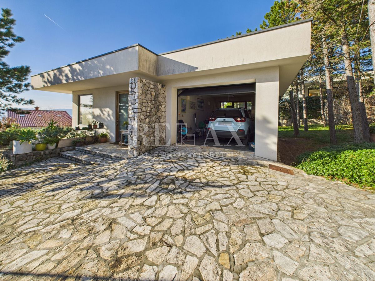 Kostrena - villa con piscina e vista mare