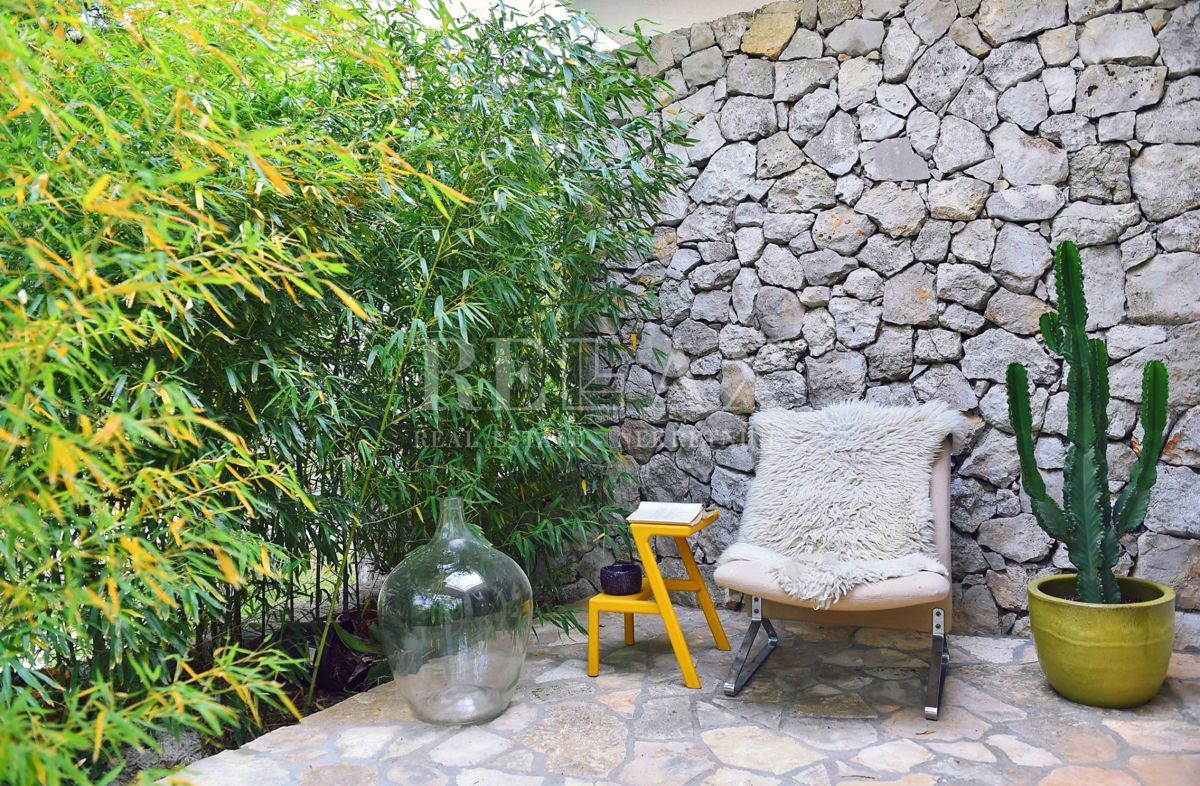 Kostrena - villa con piscina e vista mare