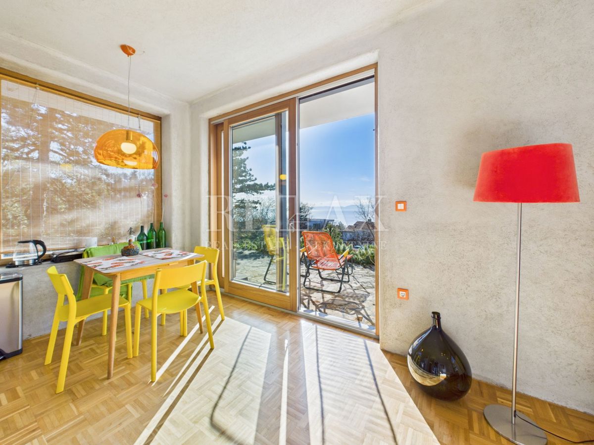 Kostrena - villa con piscina e vista mare