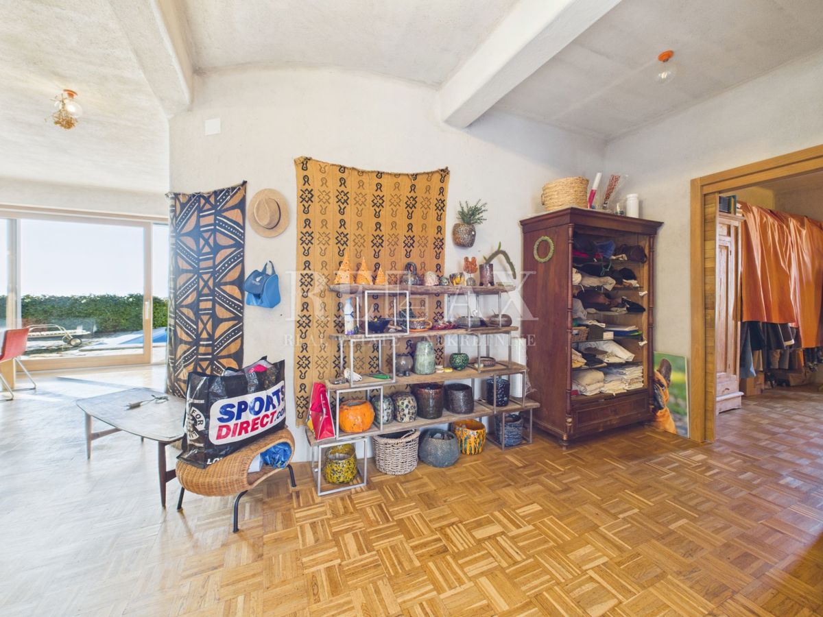 Kostrena - villa con piscina e vista mare