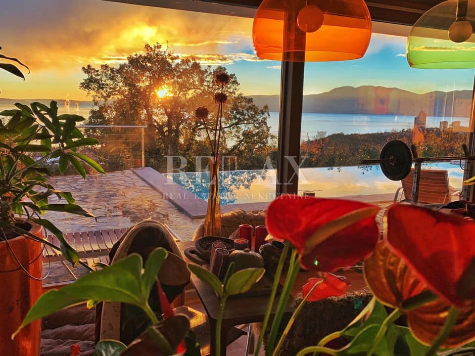 Kostrena - villa con piscina e vista mare