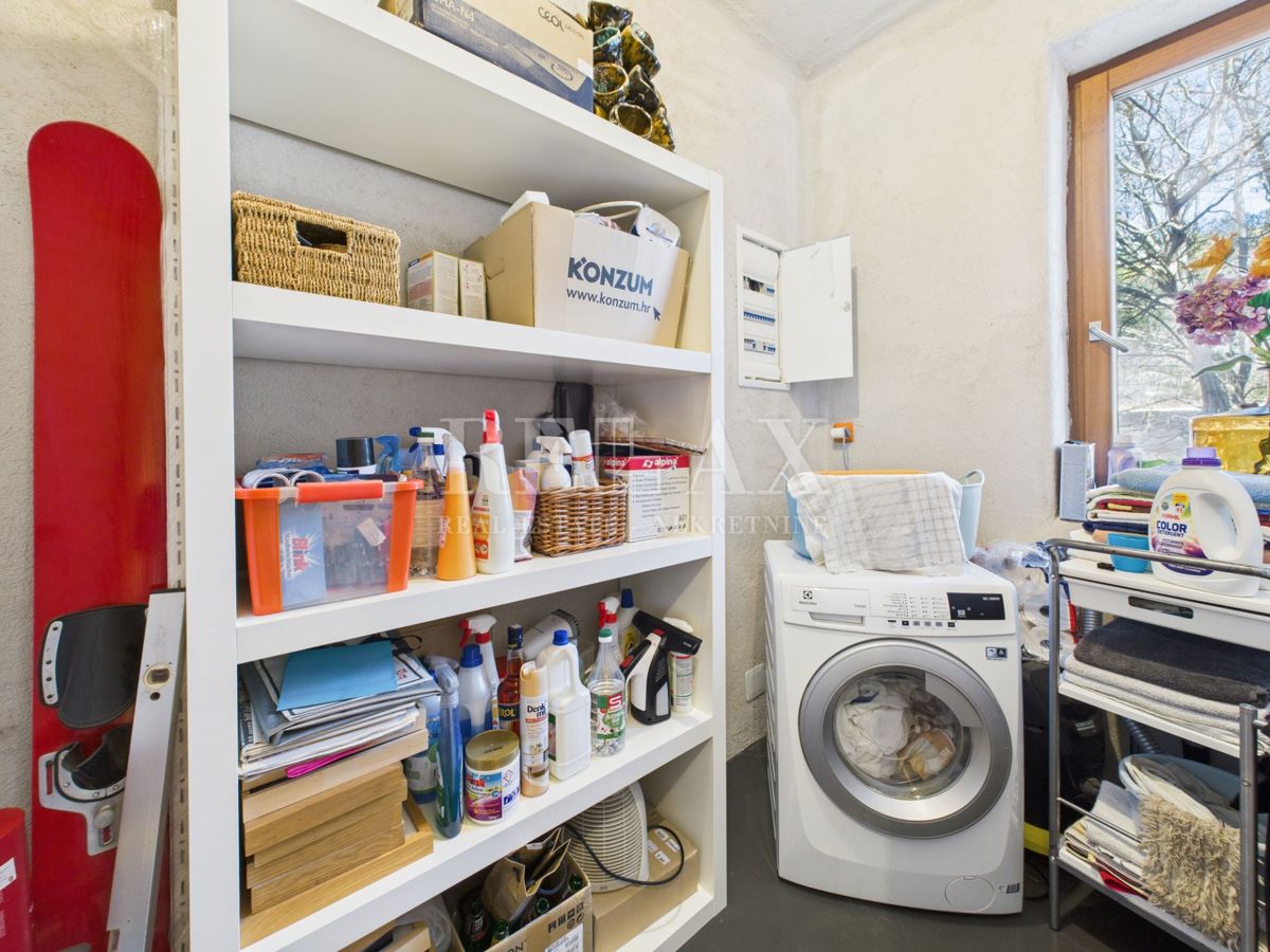 Kostrena - villa con piscina e vista mare