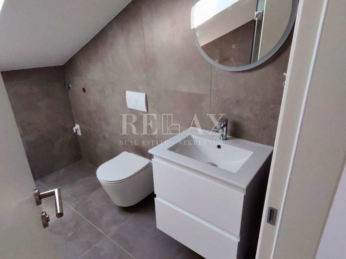 Dramalj - appartamento mansardato con vista