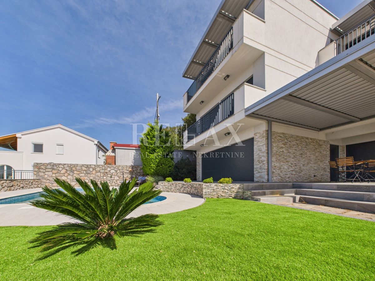 Klenovica - villa con piscina