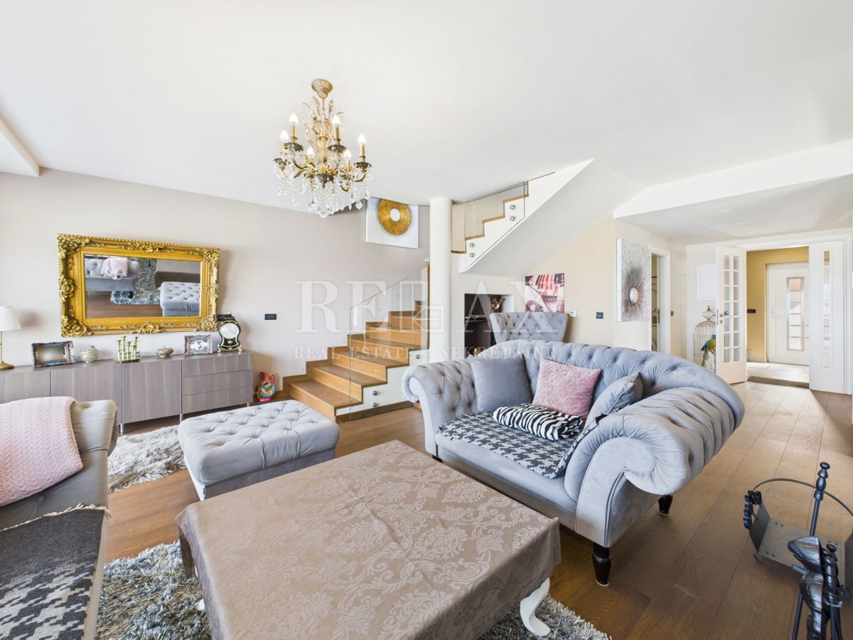 Klenovica - villa con piscina