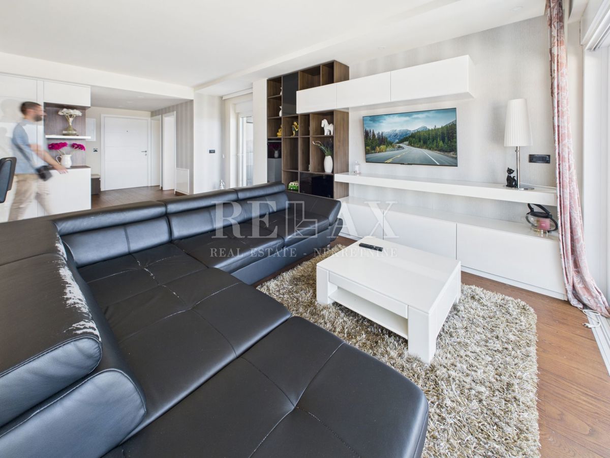 Klenovica - villa con piscina