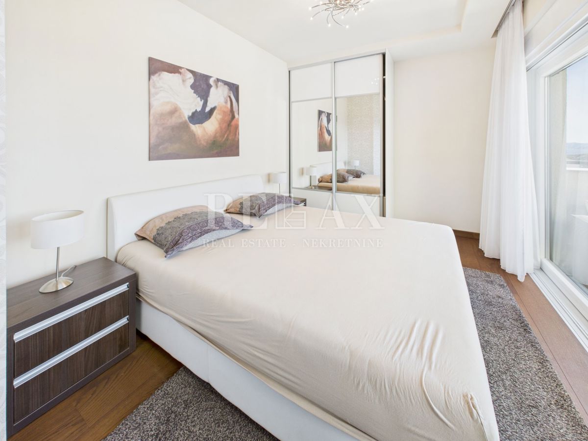 Klenovica - villa con piscina