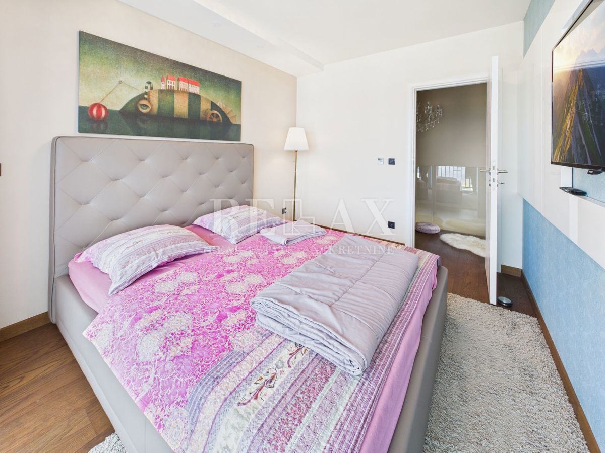 Klenovica - villa con piscina