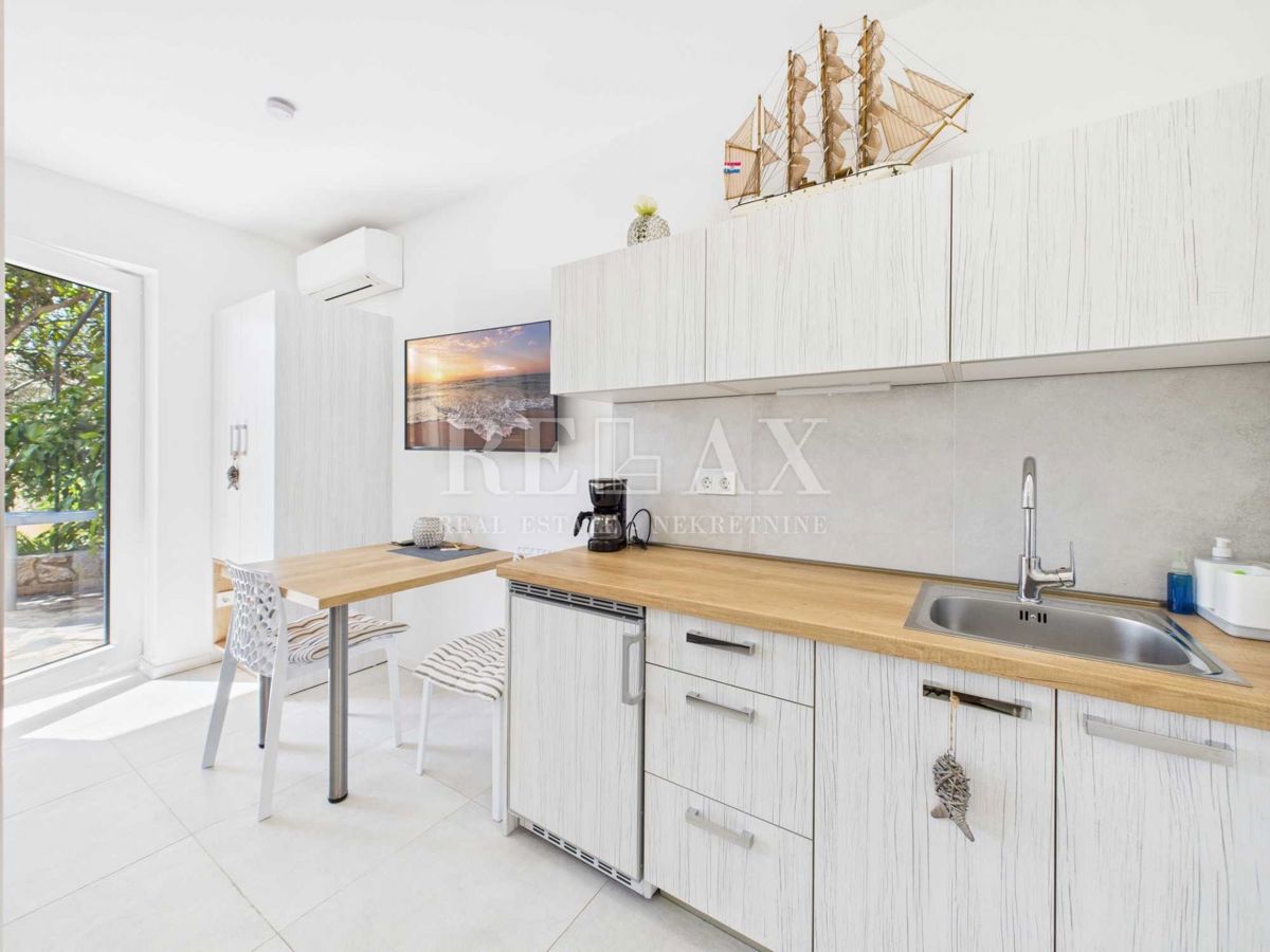 Dramalj - Edificio residenziale, ideale per investimenti