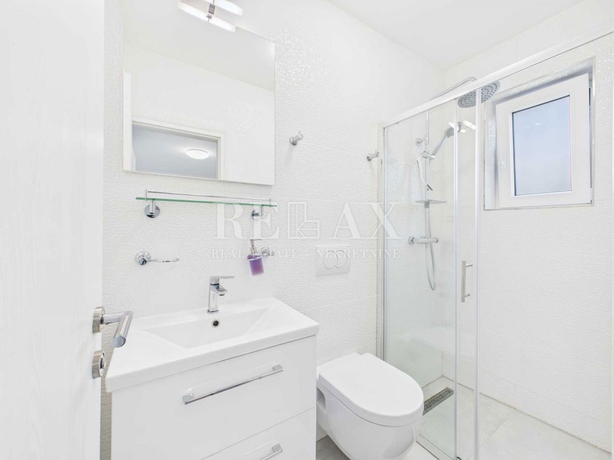 Dramalj - Edificio residenziale, ideale per investimenti