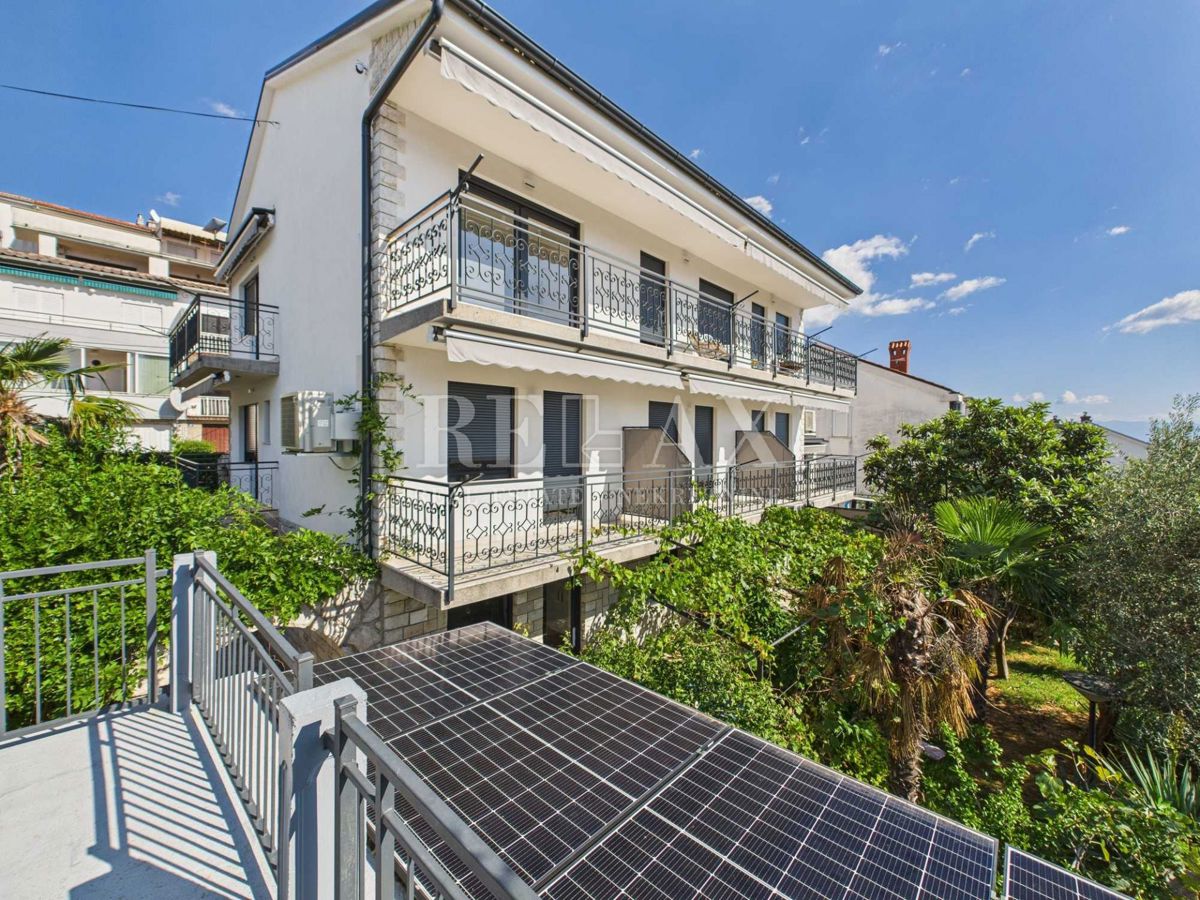 Dramalj - Edificio residenziale, ideale per investimenti