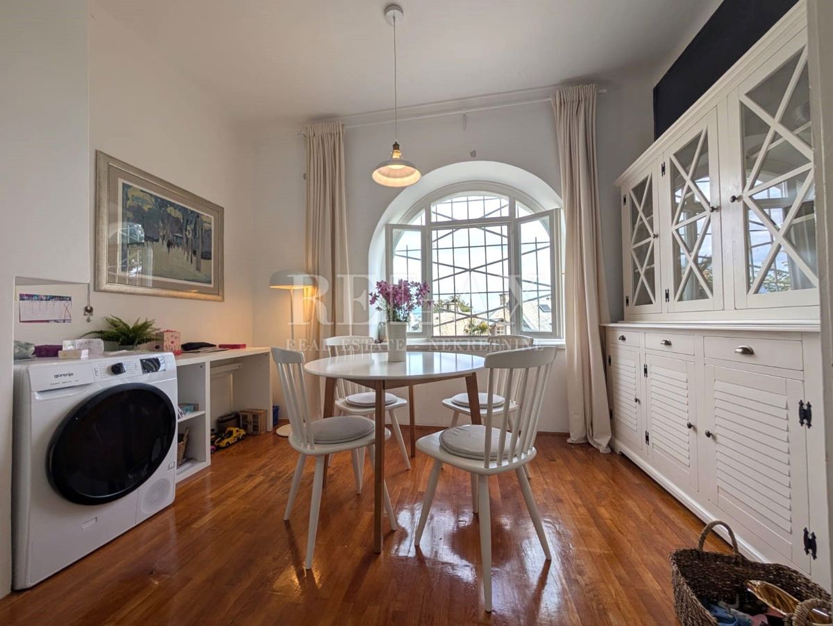 Opatija – appartamento Affascinante Vicino al Mare, 52 m²