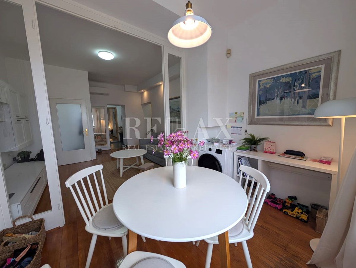 Opatija – appartamento Affascinante Vicino al Mare, 52 m²