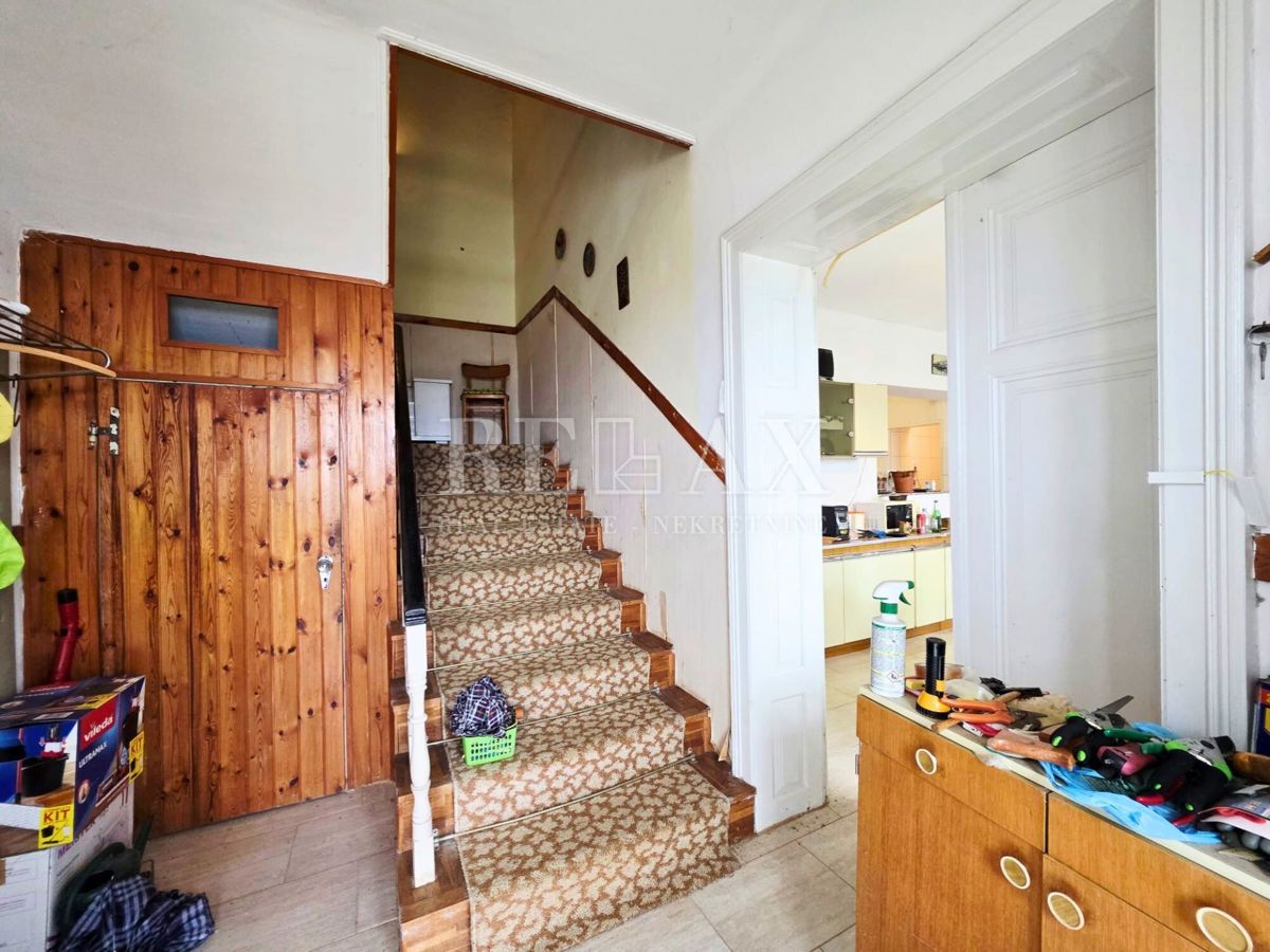 Crikvenica - casa con vista panoramica, 3782 m2 di giardino