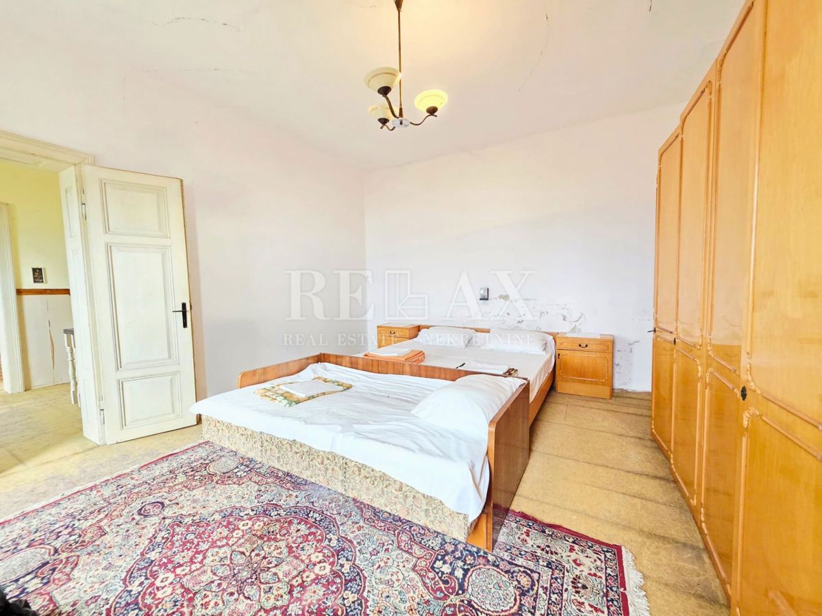 Crikvenica - casa con vista panoramica, 3782 m2 di giardino