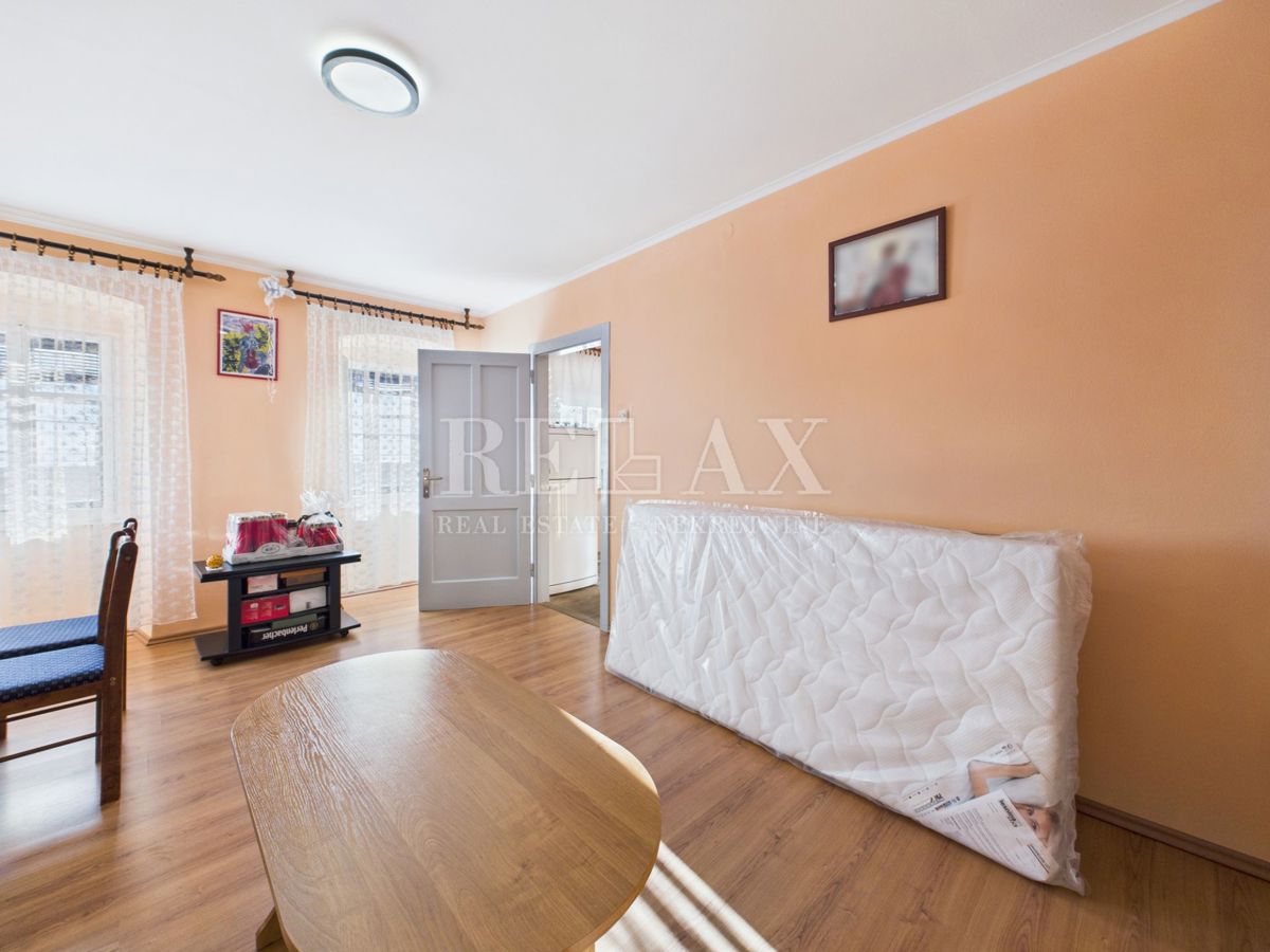 Kukuljanovo - casa, antico e rovina con un grande giardino